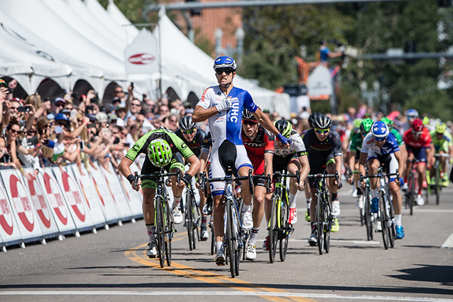 Kiel Reijnen wins stage 3